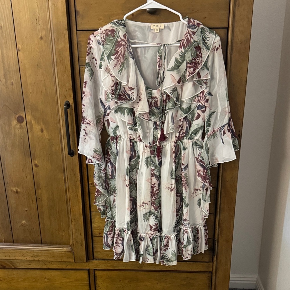 NWOT POL Floral Ruffle Dress in Cream and Purple
